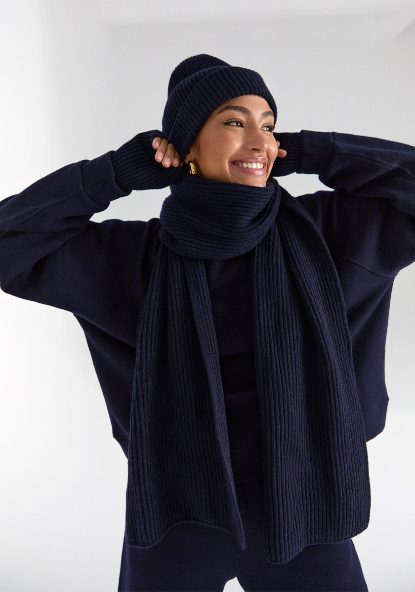 Bonnet laine coloris Navy tricoté en France SONGE lab laine et cachemire