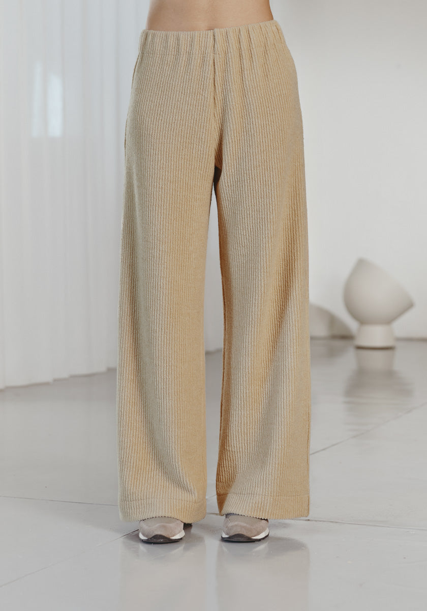 Pantalon laine femme coupe large, 100% laine, taille élastiquée. Made in france