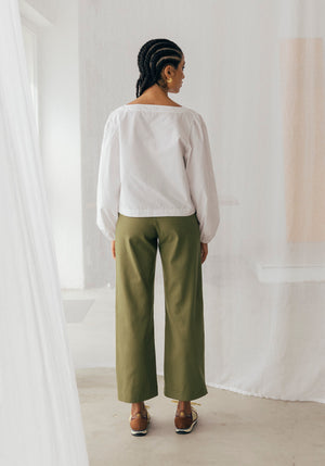 Pantalon longueur 7/8ème femme couleur kaki