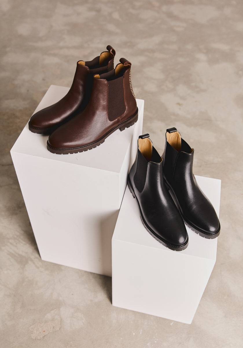 Boots ZÉ Black Studs