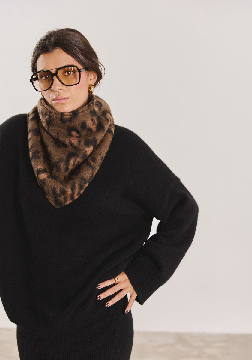 Foulard triangle léopard