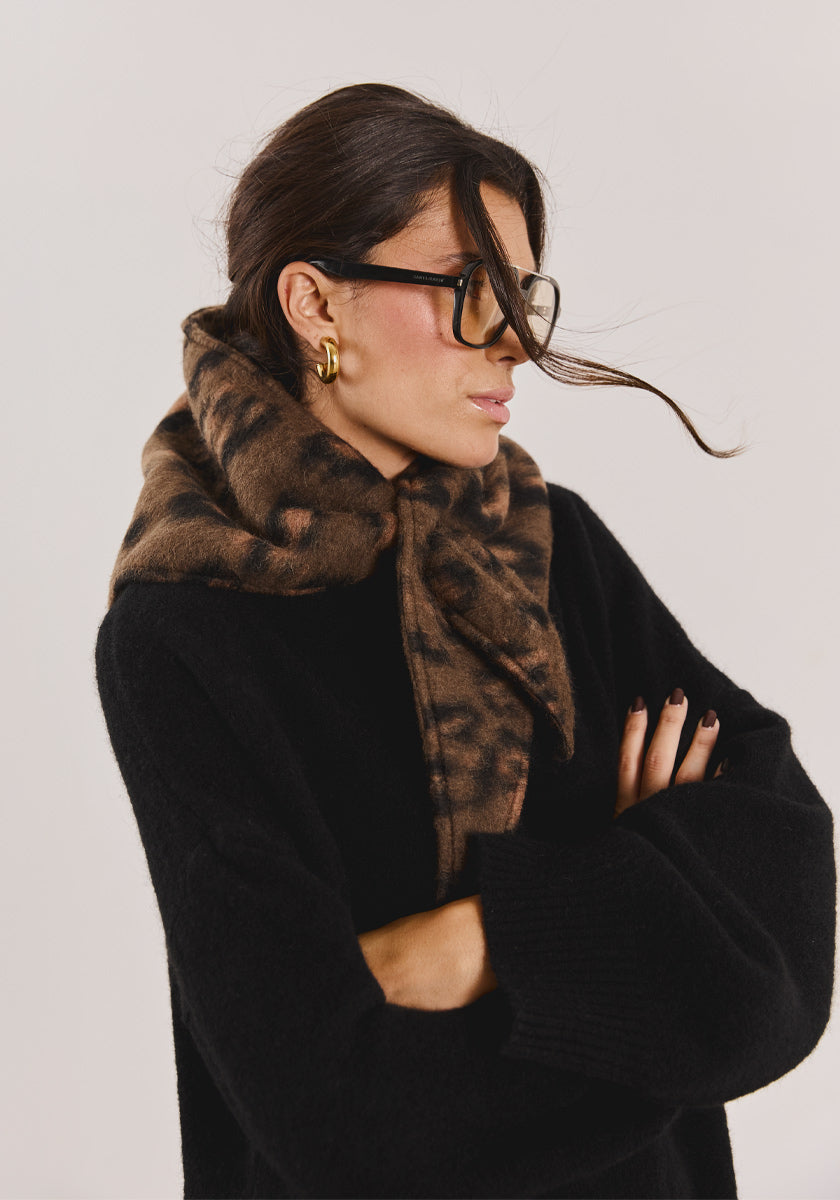 Foulard triangle léopard