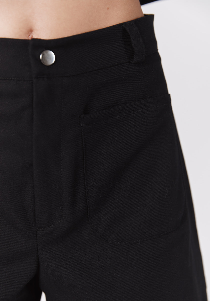 Short LISTA Black
