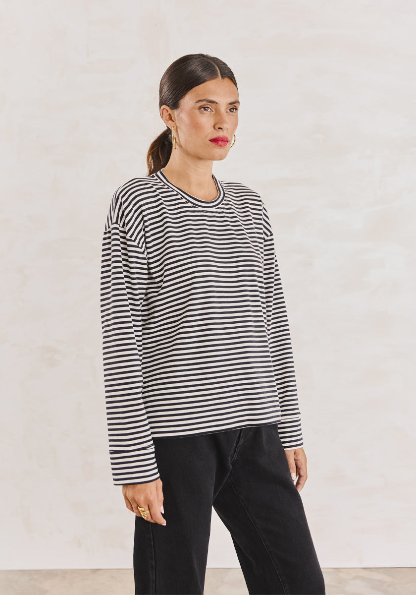 Tee LOPO black stripes