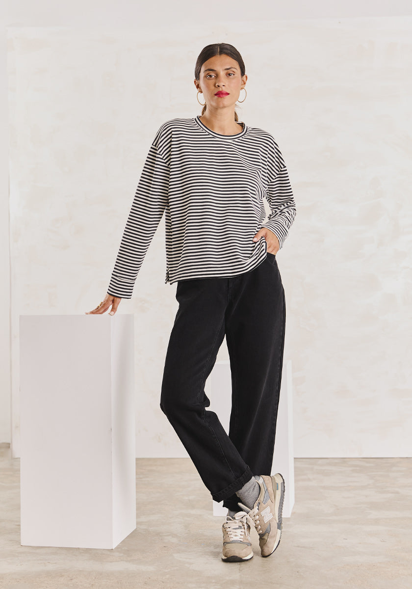 Tee LOPO black stripes