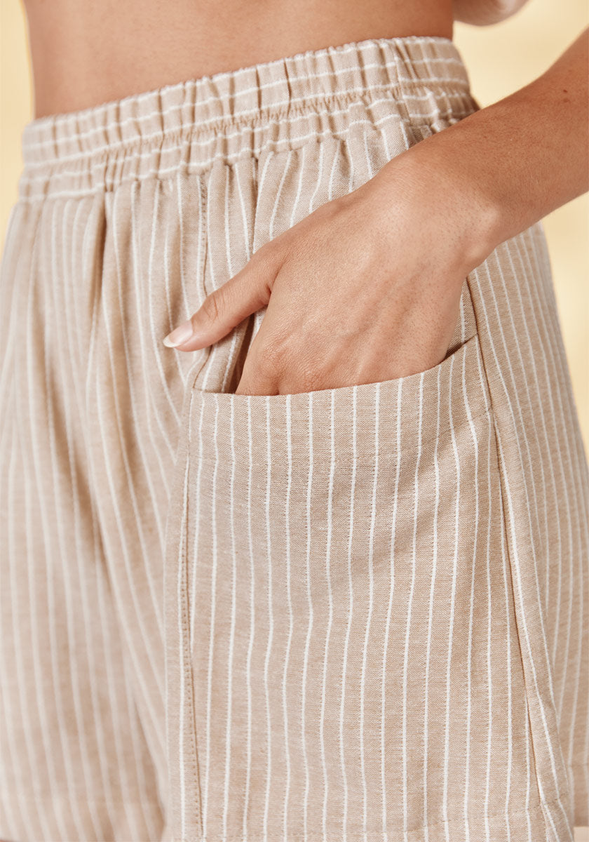 Short ESSA Beige