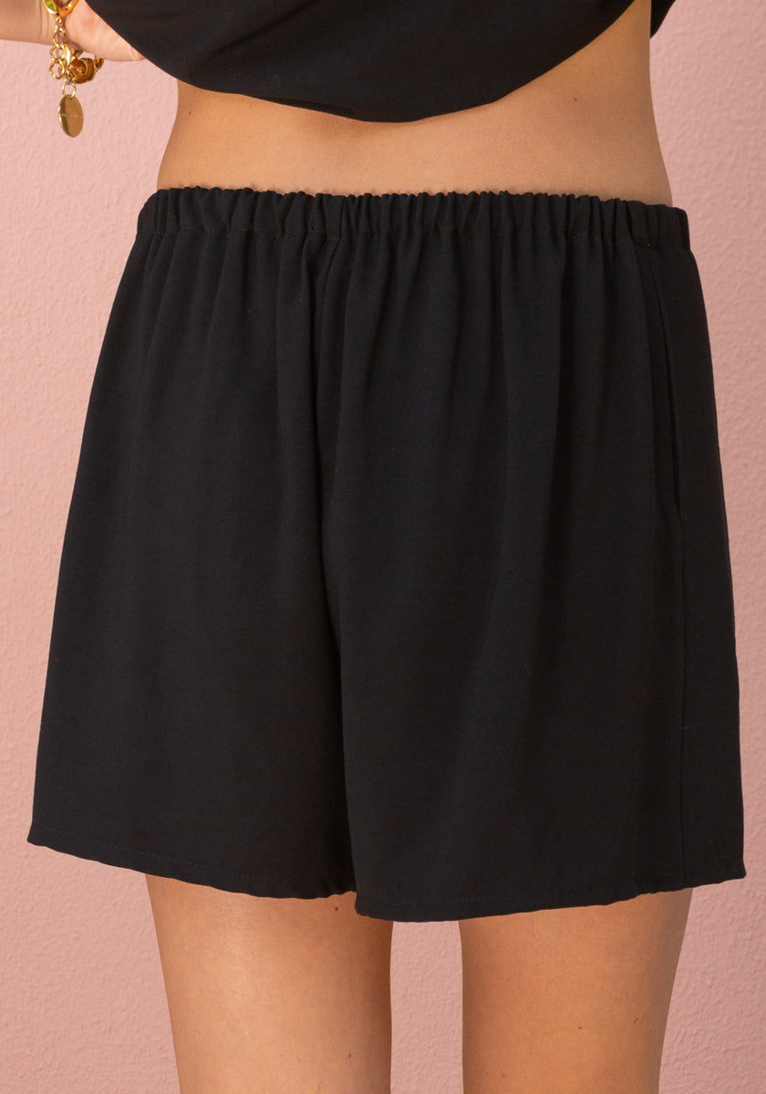 Short VELHA Black