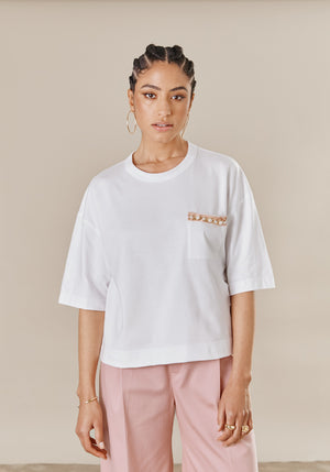 tee AVEIRO White détail broderie perle sur poche manches courtes Made in france 