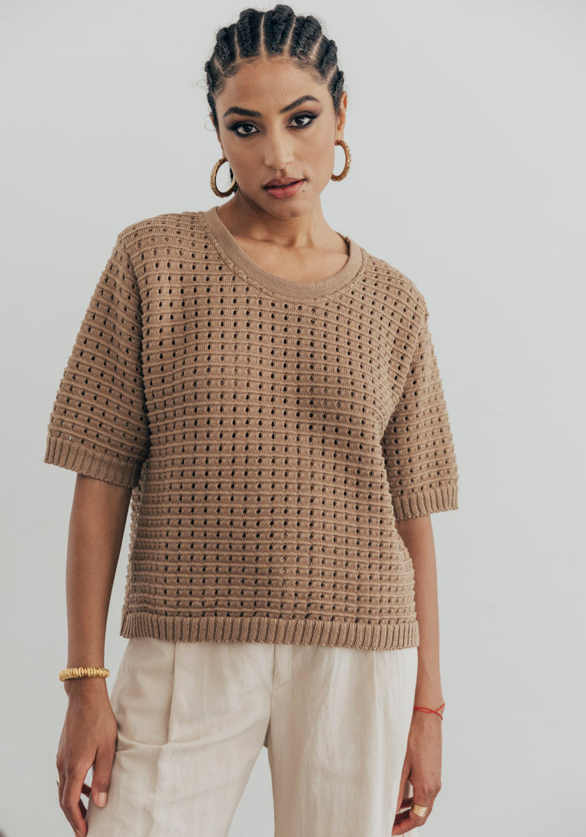 Top femme maille ajourée couleur camel