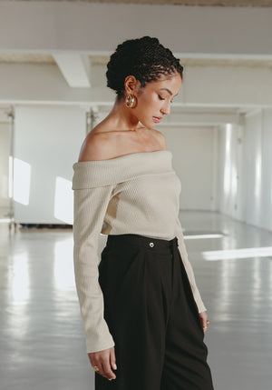 top femme épaules dénudées en maille cotelée, 100% made in france, couleur beige clair